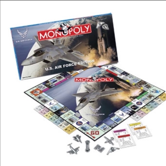 Vintage US Air Force Monopoly Board Game - Picture 2 of 3